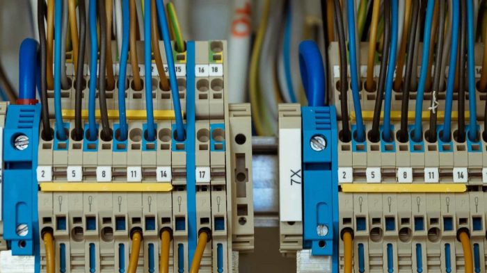 Printreading for installing and troubleshooting electrical systems